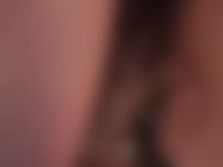 Live cam show with Annie Connors - Big Tits on 1on1-livenow