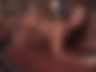 Live cam show with Annie Connors - Athletic on milfzrlive.com