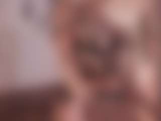 Annie Connors's Live Sex Cam Show
