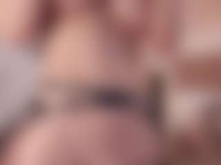 Annie Connors's Live Sex Cam Show