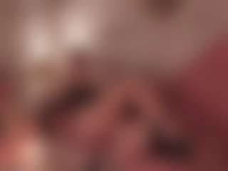 Annie Connors's Live Sex Cam Show
