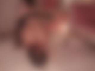 Annie Connors's Live Sex Cam Show