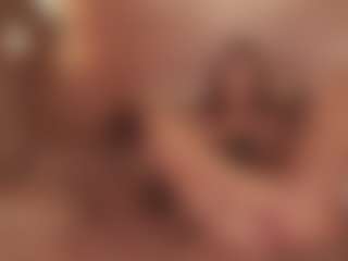 Annie Connors's Live Sex Cam Show
