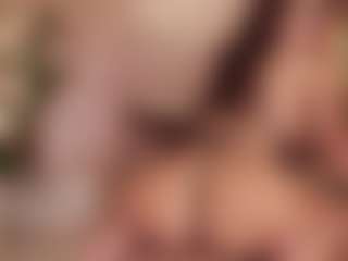 Annie Connors's Live Sex Cam Show