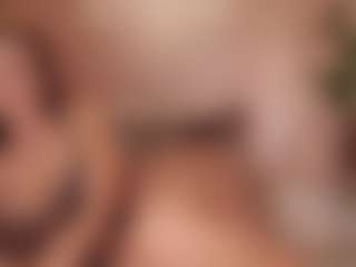 Annie Connors's Live Sex Cam Show