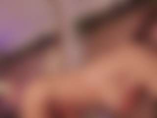Annie Connors's Live Sex Cam Show