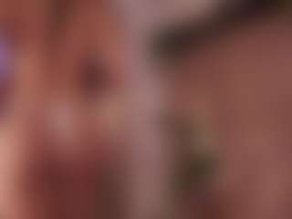 Annie Connors's Live Sex Cam Show