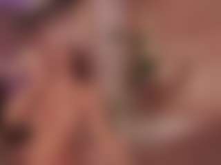Annie Connors's Live Sex Cam Show