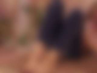 Annie Connors's Live Sex Cam Show