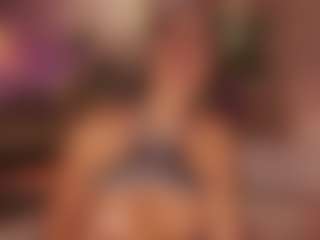 Annie Connors's Live Sex Cam Show