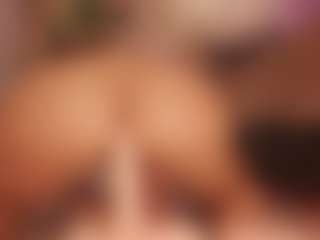 Annie Connors's Live Sex Cam Show