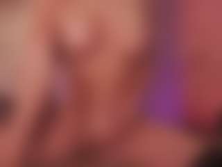 Annie Connors's Live Sex Cam Show