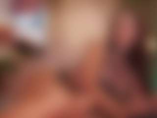 Annie Connors's Live Sex Cam Show