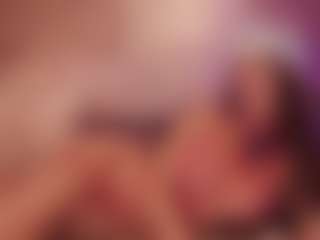 Annie Connors's Live Sex Cam Show