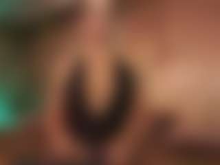 Annie Connors's Live Sex Cam Show