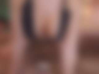 Annie Connors's Live Sex Cam Show