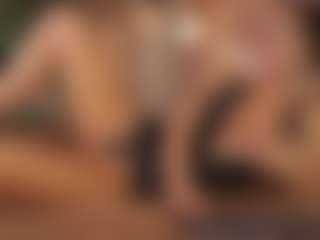 Annie Connors's Live Sex Cam Show