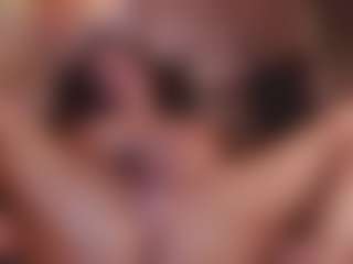 Annie Connors's Live Sex Cam Show
