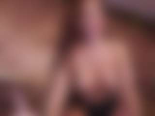 Annie Connors's Live Sex Cam Show