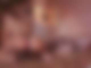 Live cam show with Annie Connors - Squirt Latina on CamClone | colombia