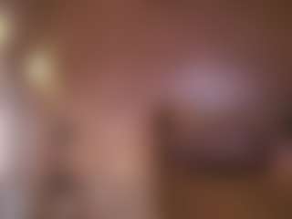 Live cam show with Annie Connors - Sexwebcam Athletic on TeamSkeetLive