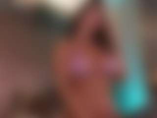 Live cam show with Annie Connors - Foot Fetish Brown Hair on Soda Cam