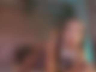 Annie Connors's Live Sex Cam Show