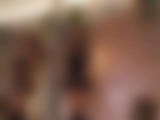 Live cam show with Annie Connors - Lovense Latina on TastyBlacksLive