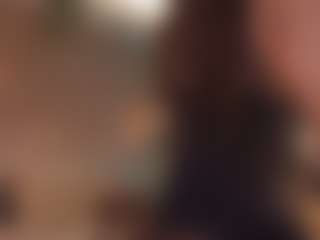 Live cam show with Annie Connors - Blowjob Brown Hair on pussylord.com