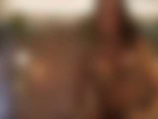 Live cam show with Annie Connors - Cum Brown Hair on Camsoda