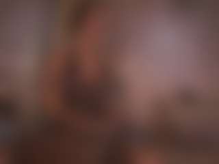 Live cam show with Annie Connors - Anal Latina on Camsoda