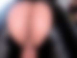 Live cam show with Katie Hill - Middle Aged on Dolls Live