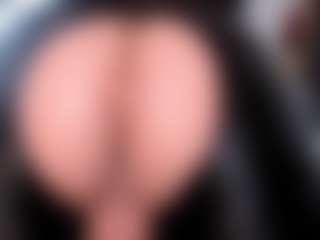 Live cam show with Katie Hill - Shaved Pussy on livesuperchat.net