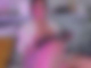 Live cam show with Sarah - Saliva on studioflirtlive.com