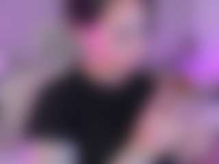 Live cam show with Sarah - Body Massage on xDating