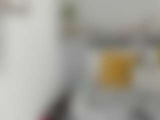 Live cam show with Sarah - Genital Piercings on Hubzter Live