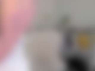 Live cam show with Sarah - Facial Piercings on Ass Tok