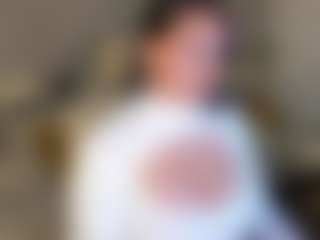 Live cam show with Sarah - Body Massage on AdultVida.com