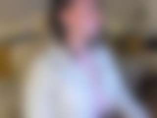 Live cam show with Sarah - Body Massage on camwithhim.com