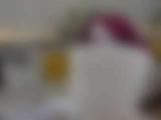 Live cam show with Sarah - Blonde Hair on madthumbs