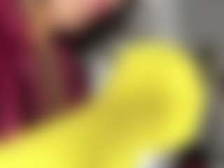 Live cam show with Sarah - Body Massage on CamSodaAdn