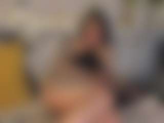 Live cam show with Sarah - Thick on CamSodaAdn