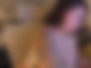 Live cam show with Sarah - Milk on Milf Play