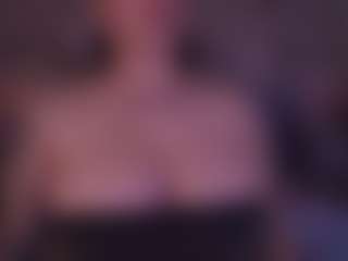 Show de cam en vivo con Sarah - Blonde Hair en Camsoda