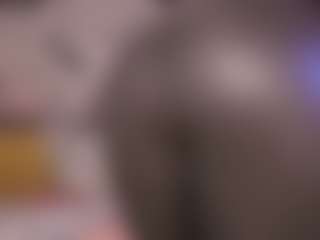 Live cam show with Sarah - Glasses on sexylive.show