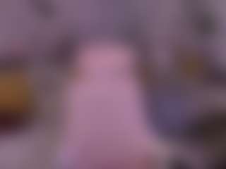 Live cam show with Sarah - Messy on Camming Site