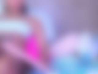 Live cam show with mariana - Shaved Pussy on SxyPornLive