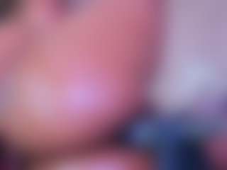 Live cam show with mariana - Black Toys on Mixed Magazine Live