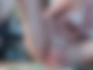 Squirtmania's Live Sex Cam Show