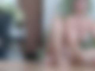 Squirtmania's Live Sex Cam Show